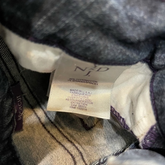 NYDJ Boot Cut Distress Jean - Picture 5 of 7